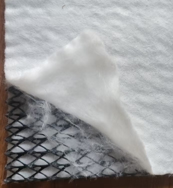 復(fù)合排水網(wǎng)的作用和特點(diǎn)